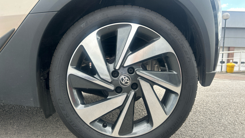 Toyota Aygo X 1.0 VVT-i Edge 5dr Petrol Hatchback